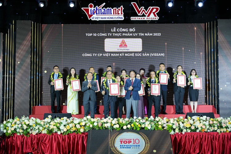 VISSAN đạt danh hiệu Top 10 Công ty Thực phẩm Uy tín & Top 500 Doanh nghiệp lợi nhuận tốt  nhất Việt Nam Năm 2023